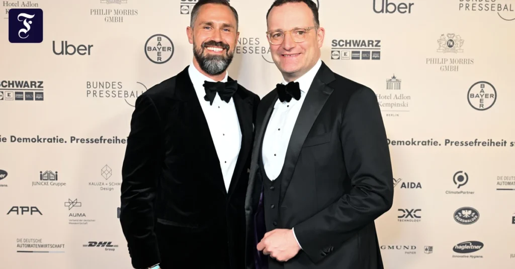 unionsfraktionschef-spahn-und.webp.webp